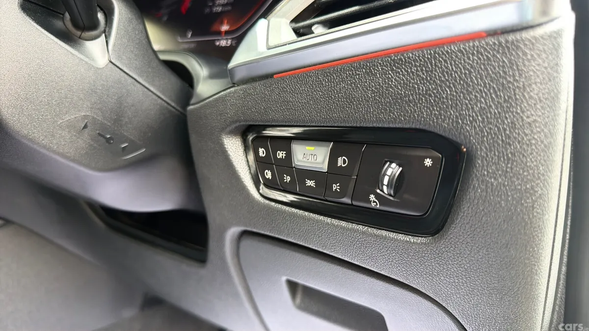 BMW 3-Series Estate, Diesel, 2019, White