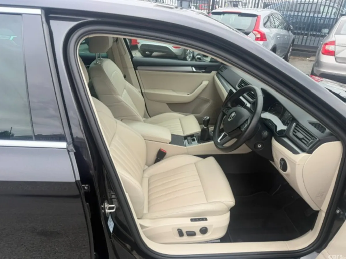 Skoda Superb Saloon, Diesel, 2018, Black