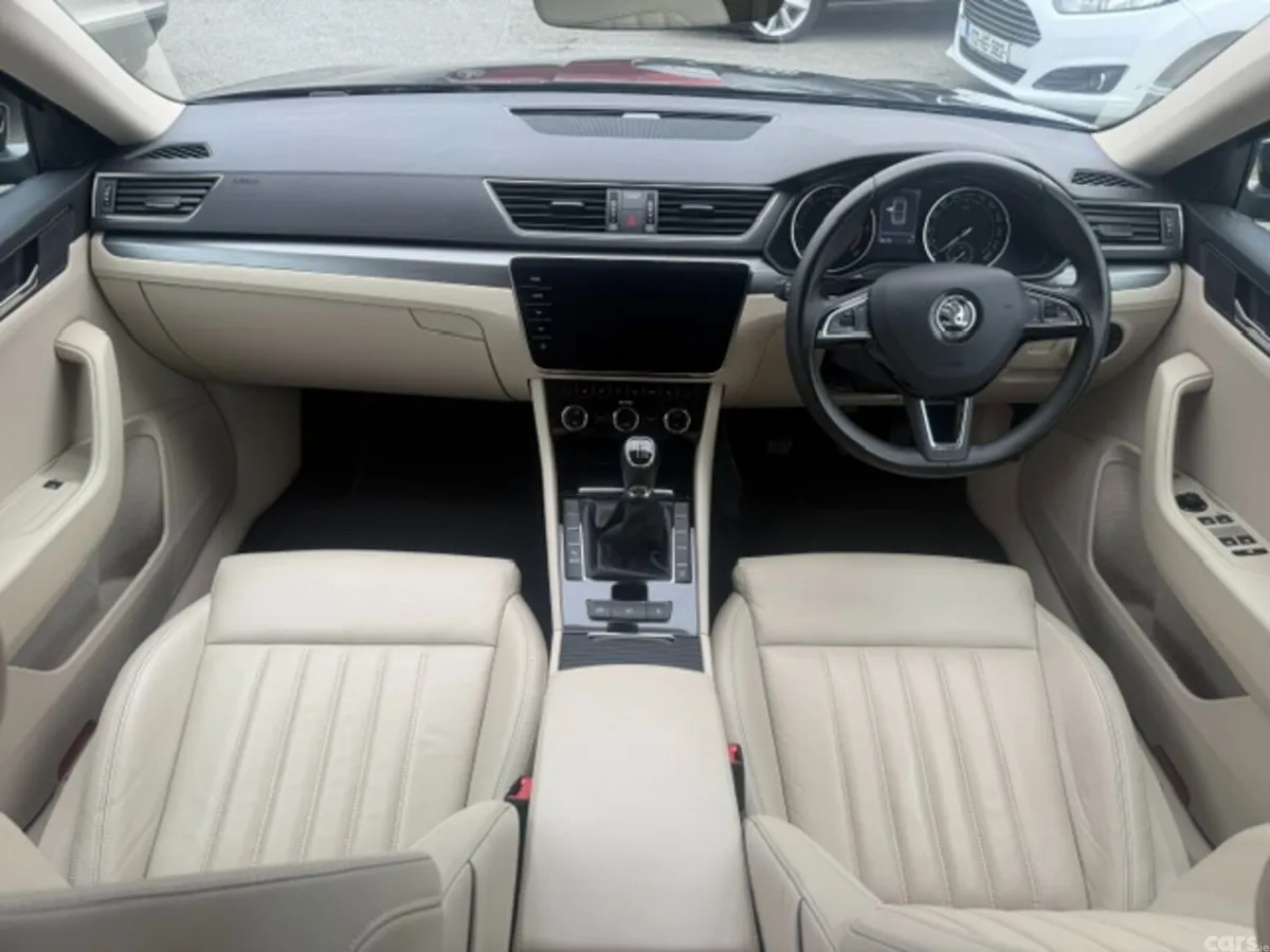 Skoda Superb Saloon, Diesel, 2018, Black