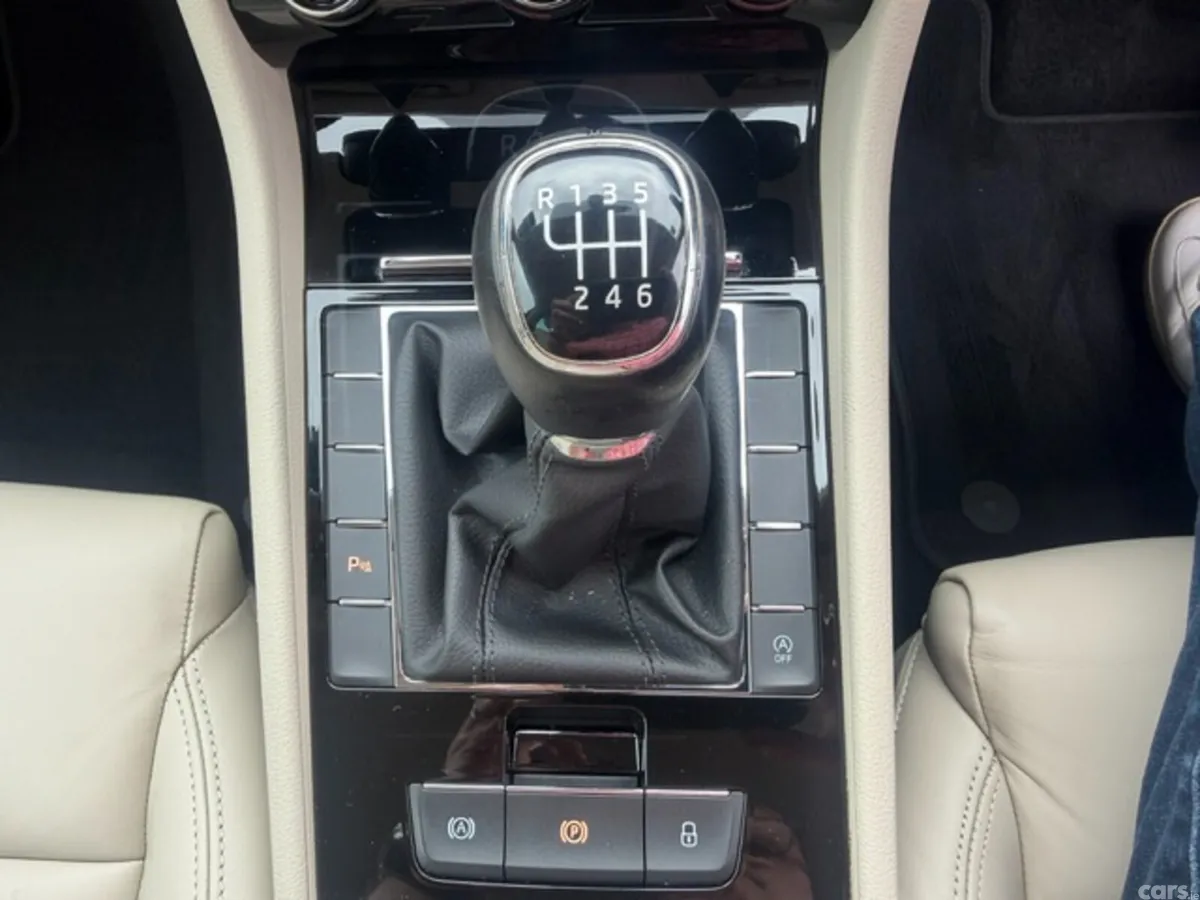 Skoda Superb Saloon, Diesel, 2018, Black