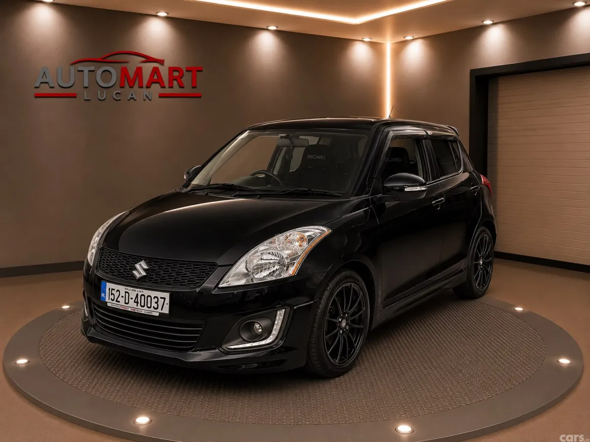 Suzuki Swift Hatchback, Petrol, 2015, Black