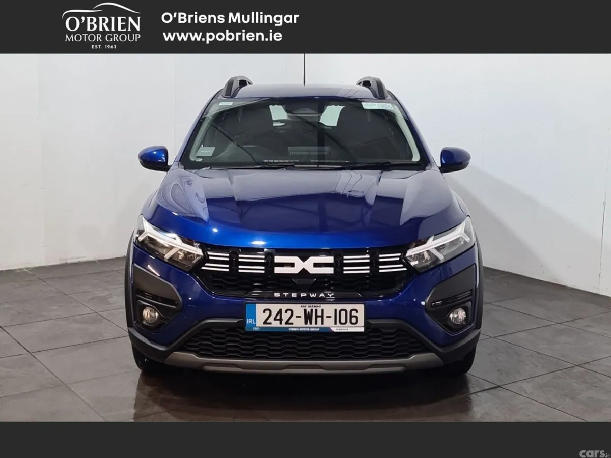 Dacia Sandero Stepway Hatchback, Petrol, 2024, Blue