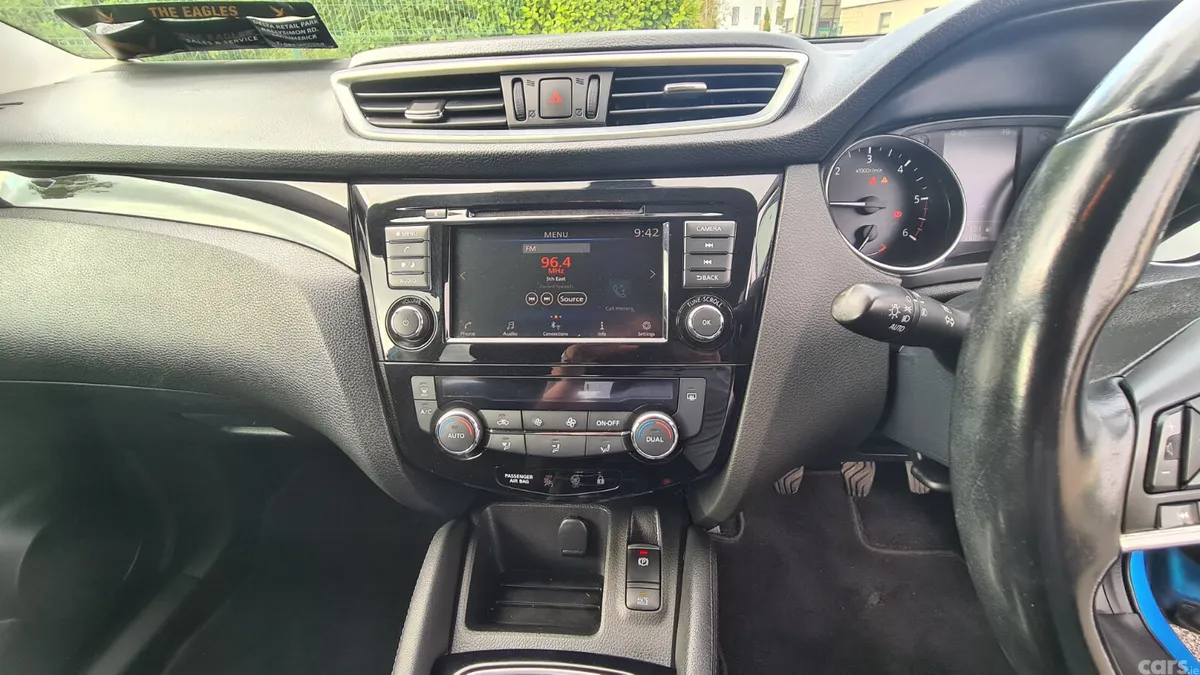 Nissan Qashqai SUV, Diesel, 2020, Blue