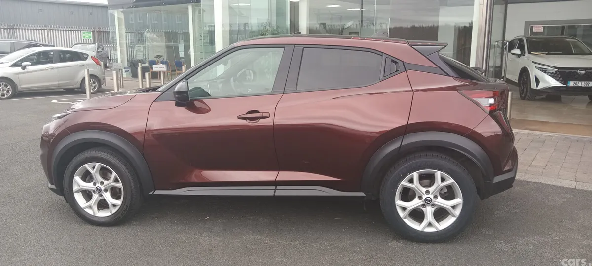 Nissan Juke SUV, Petrol, 2021, Red