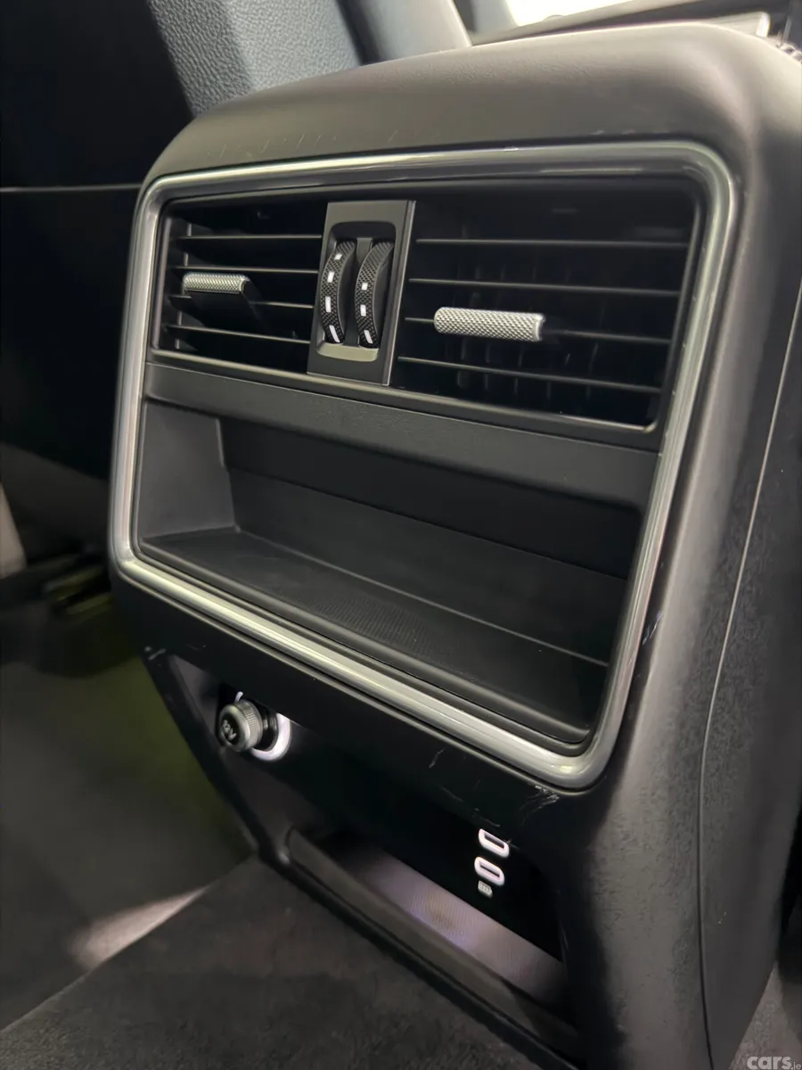 Porsche Cayenne SUV, Petrol Plug-in Hybrid, 2023, Black