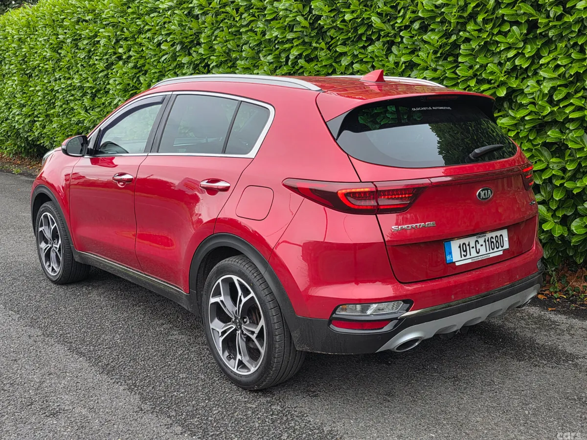 Kia Sportage SUV, Diesel, 2019, Red