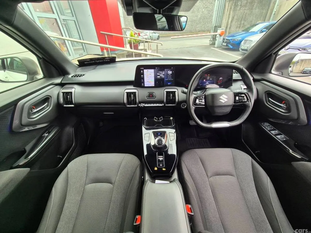 Suzuki Vitara SUV, Electric, 2026, White