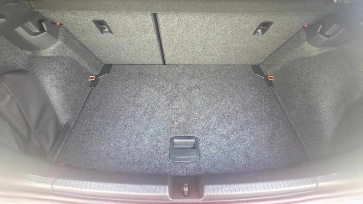 Volkswagen Polo Hatchback, Petrol, 2021, Orange