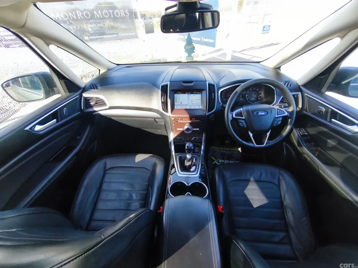 Ford Galaxy MPV, Diesel, 2017, Green