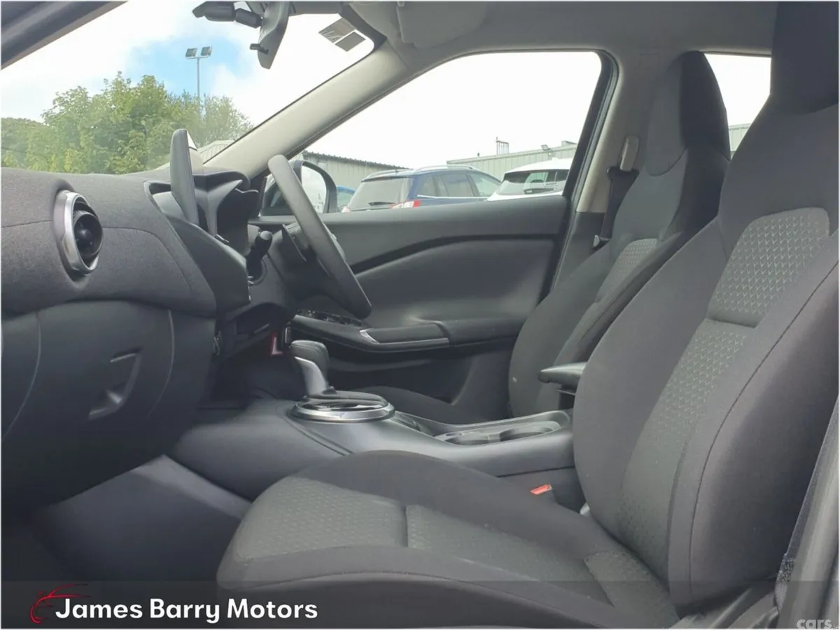 Nissan Juke SUV, Petrol, 2024, Grey