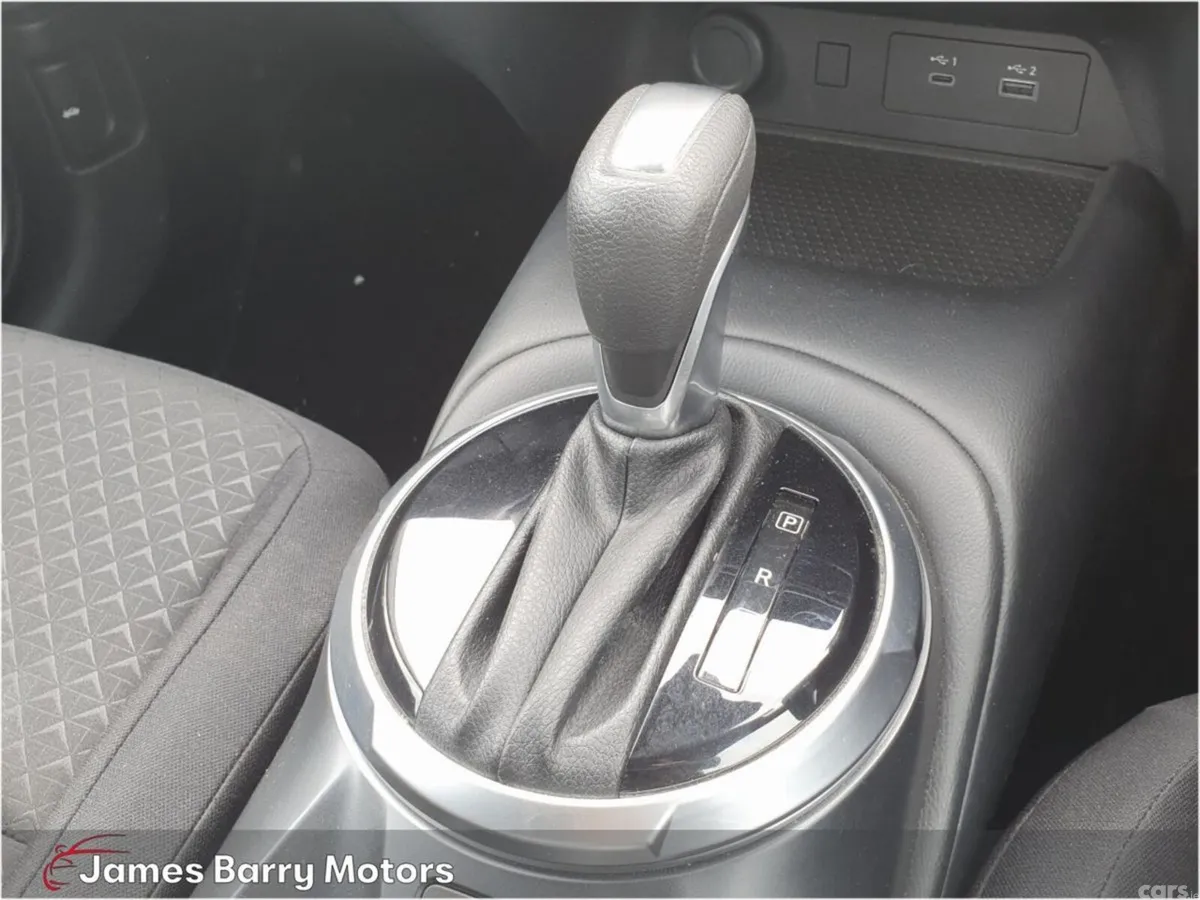 Nissan Juke SUV, Petrol, 2024, Grey