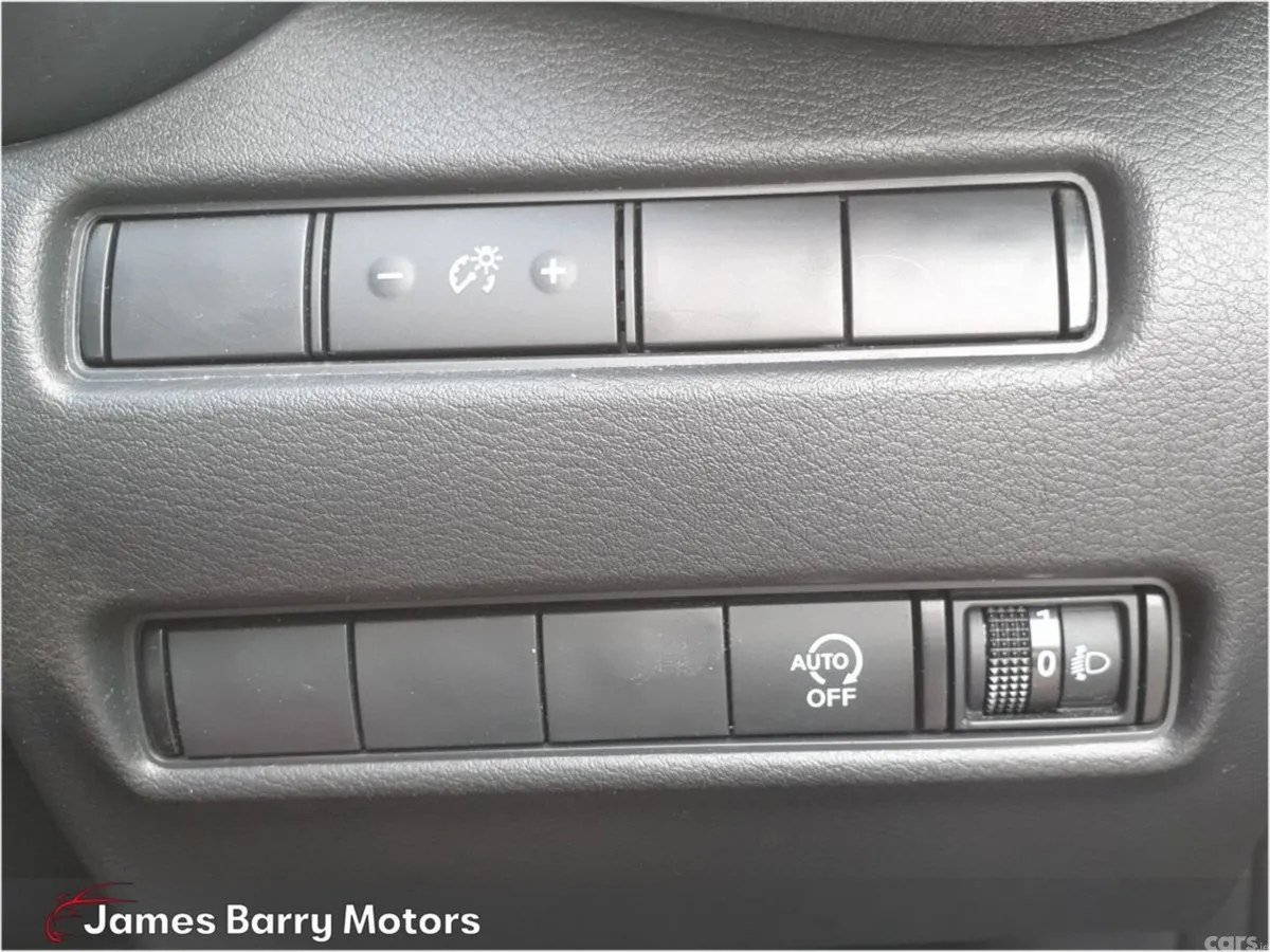 Nissan Juke SUV, Petrol, 2024, Grey