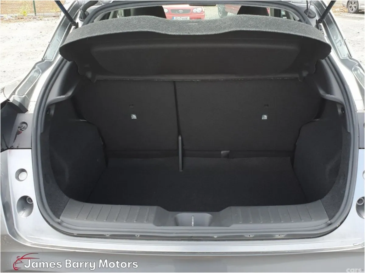 Nissan Juke SUV, Petrol, 2024, Grey