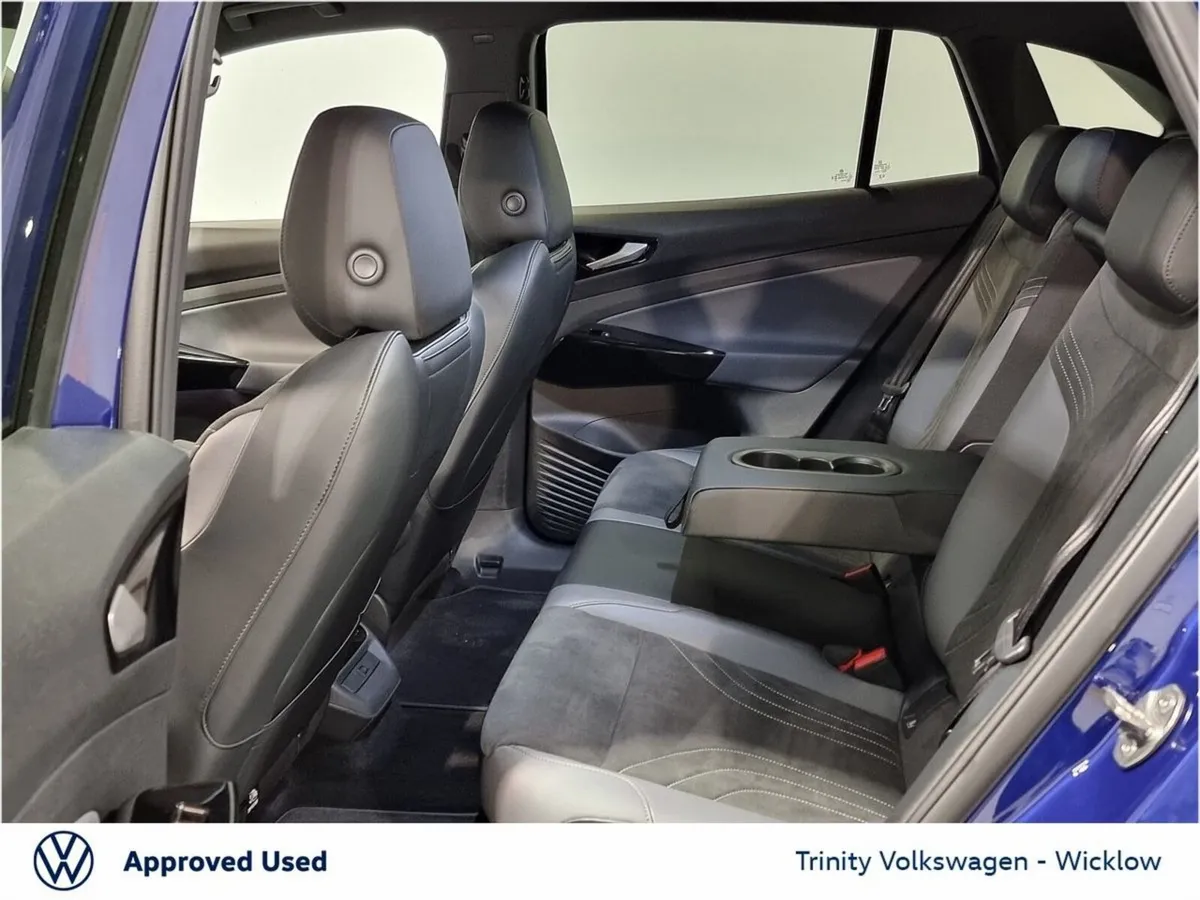 Volkswagen ID.4 Estate, Electric, 2026, Blue