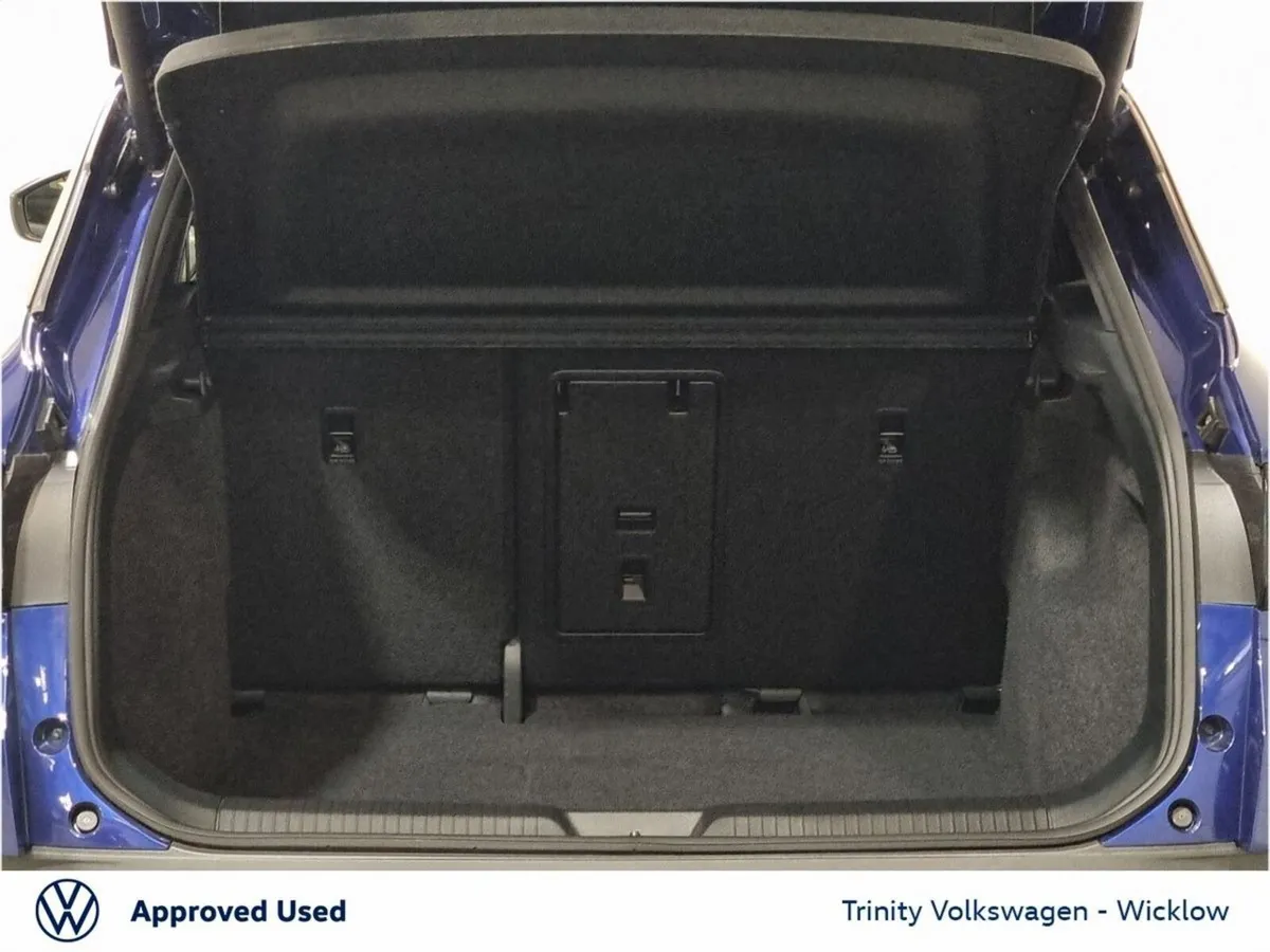 Volkswagen ID.4 Estate, Electric, 2026, Blue