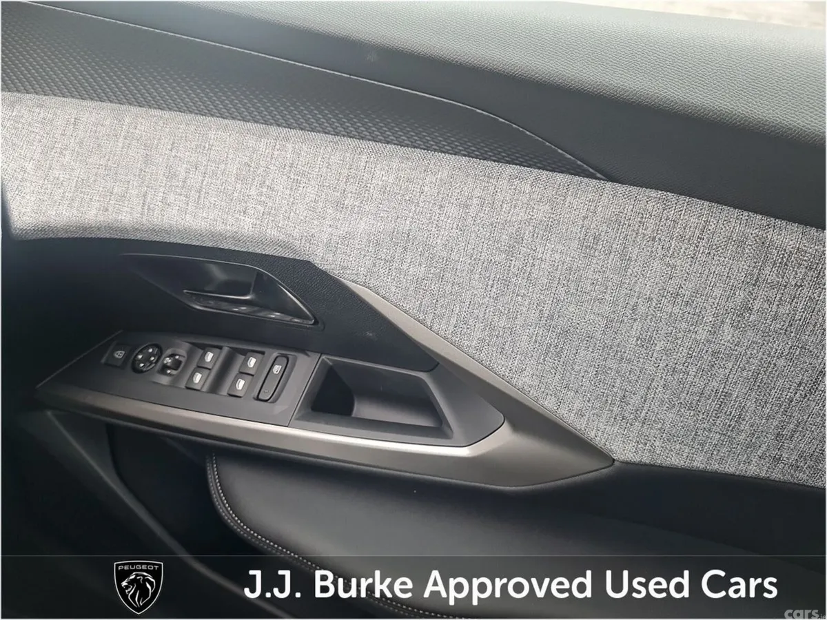 Peugeot 3008 SUV, Petrol Hybrid, 2026, Black
