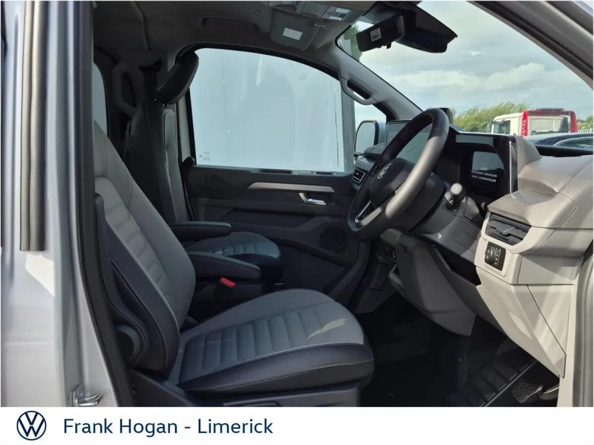 Volkswagen Caravelle MPV, Petrol Plug-in Hybrid, 2026, Silver