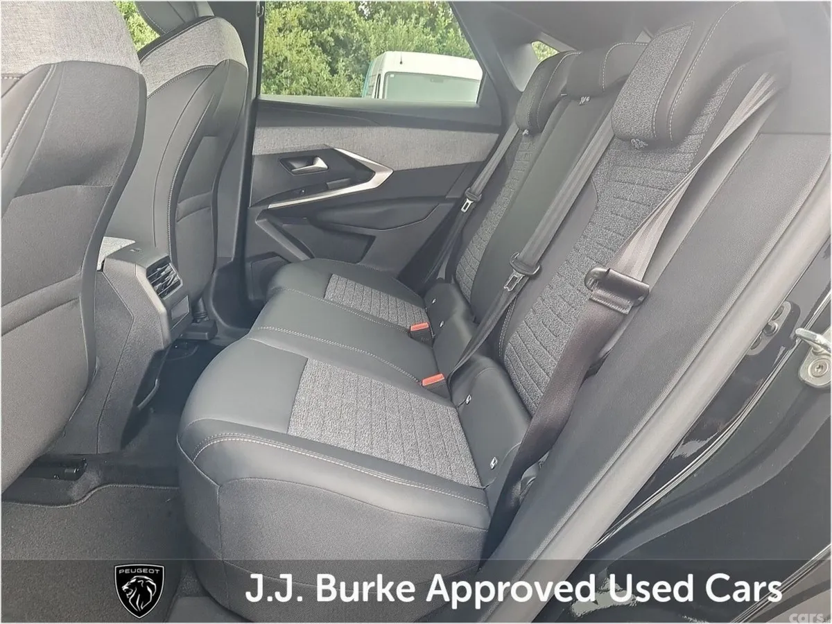 Peugeot 3008 SUV, Petrol Hybrid, 2026, Black