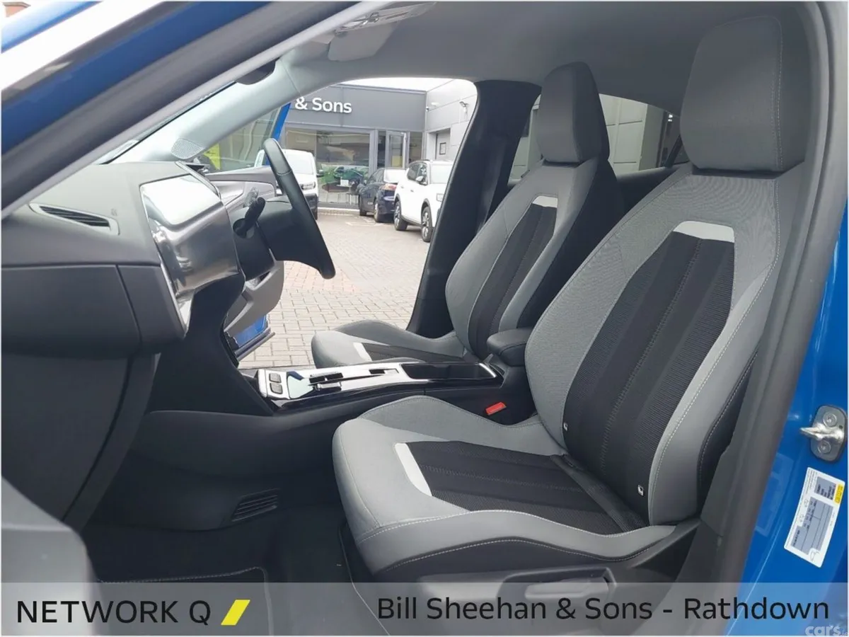 Opel Mokka SUV, Electric, 2025, Blue