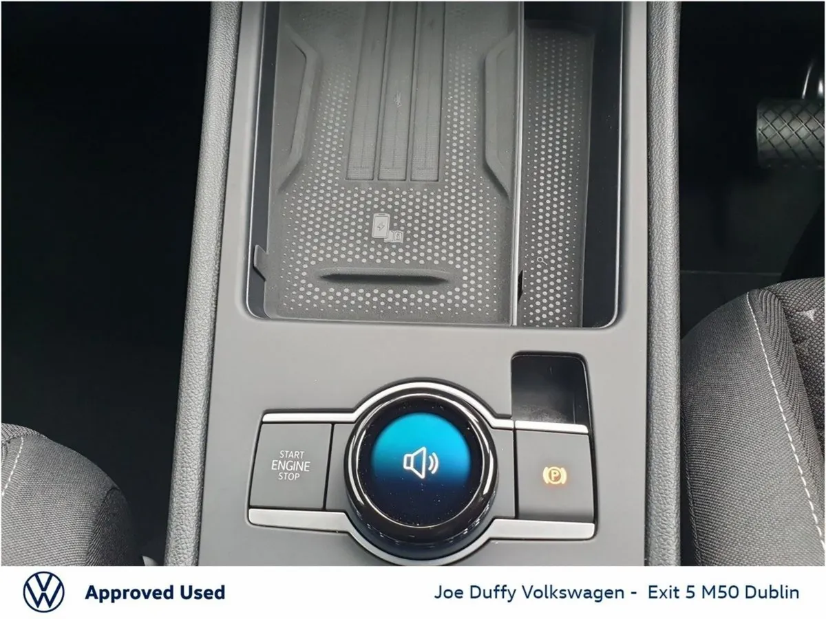 Volkswagen T-Roc SUV, Petrol, 2026, Grey