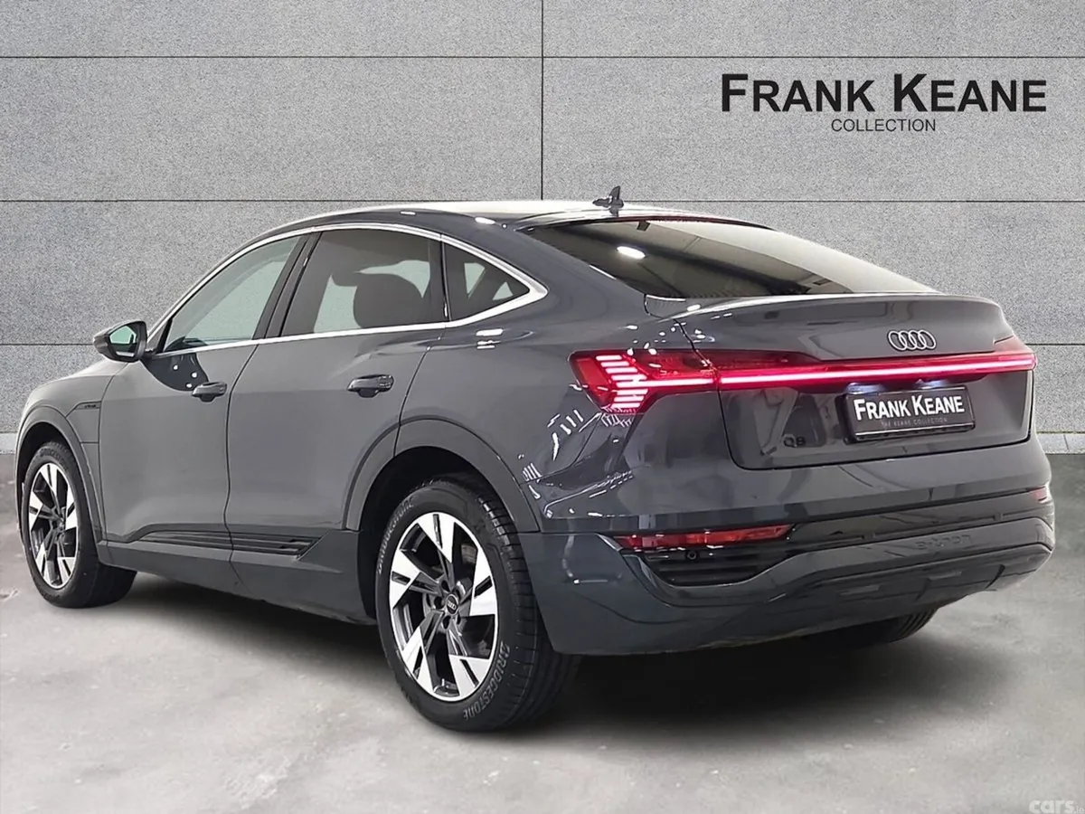 Audi Q8 Hatchback, Electric, 2023, Grey