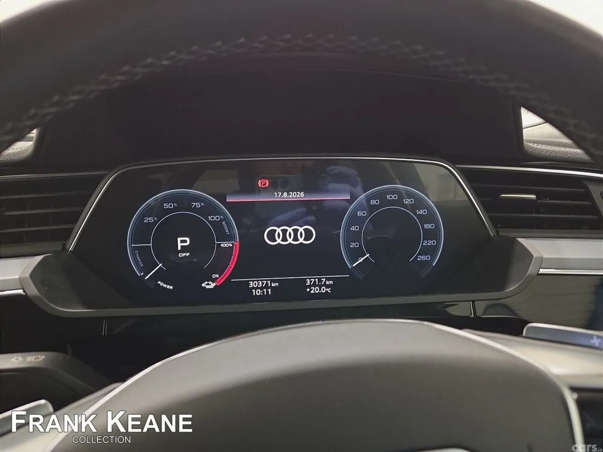 Audi Q8 Hatchback, Electric, 2023, Grey