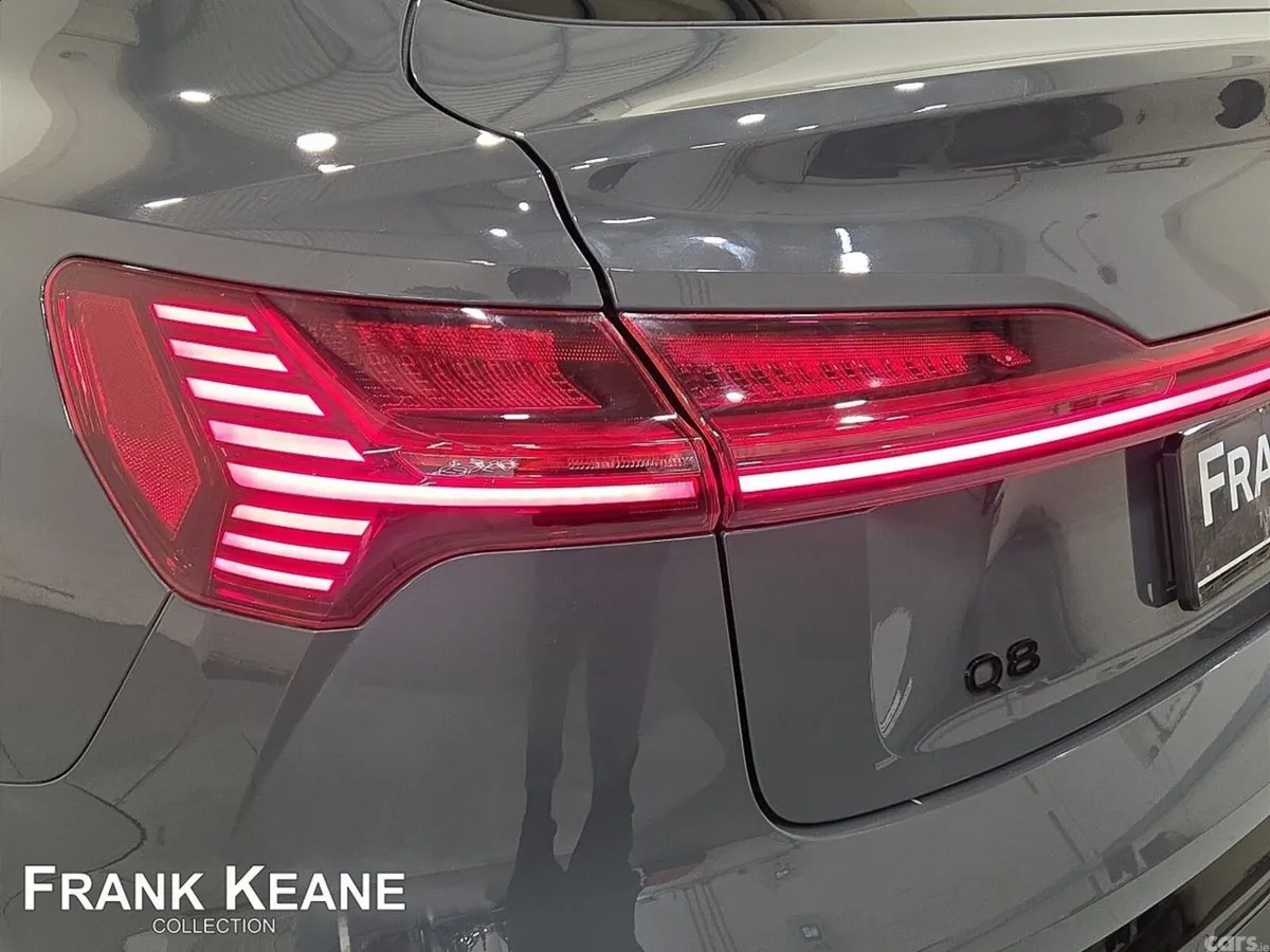 Audi Q8 Hatchback, Electric, 2023, Grey