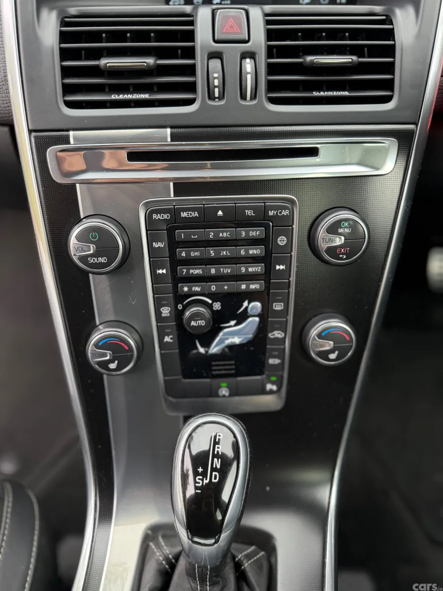 Volvo XC60 SUV, Diesel, 2017, Black