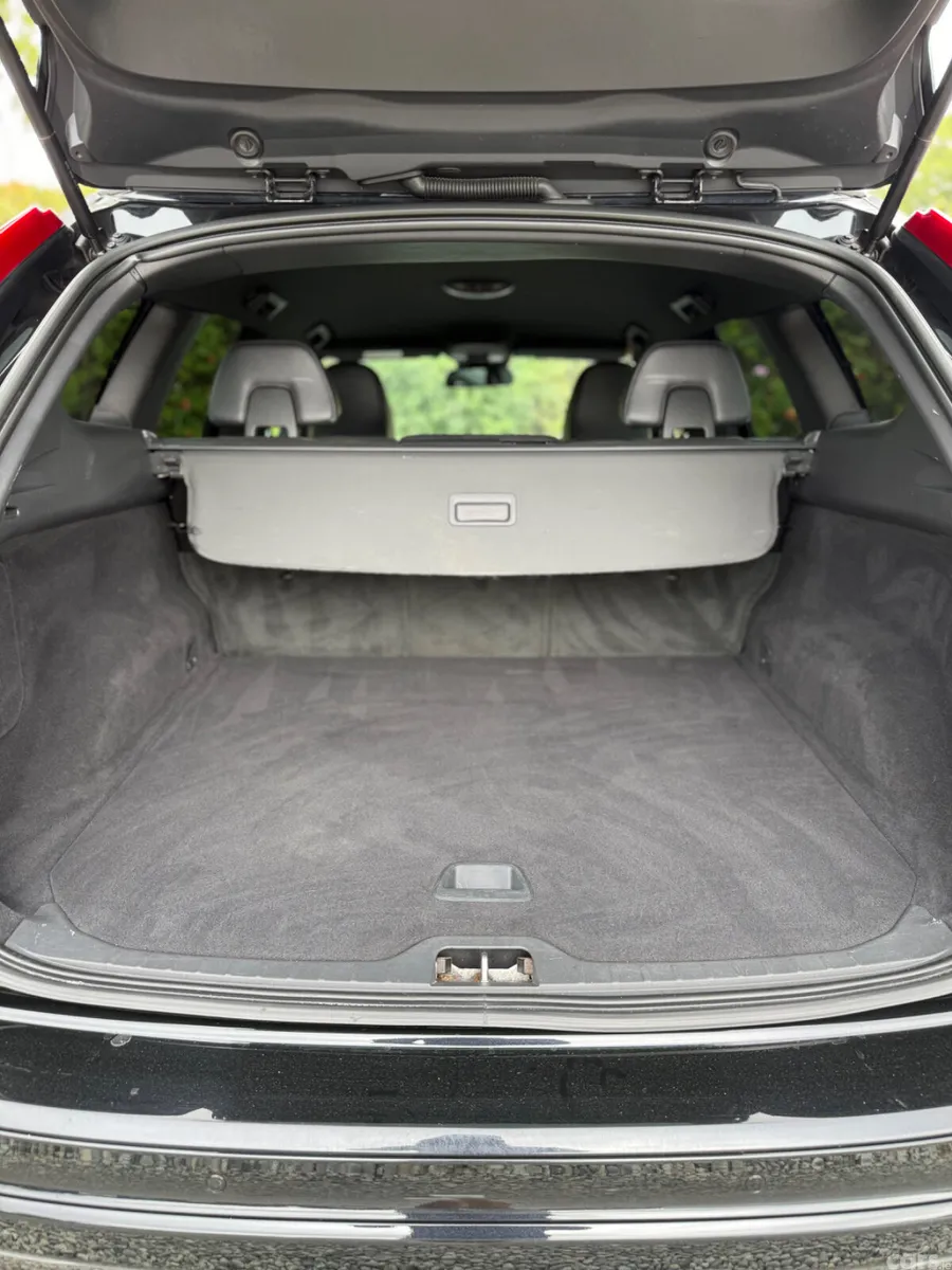 Volvo XC60 SUV, Diesel, 2017, Black