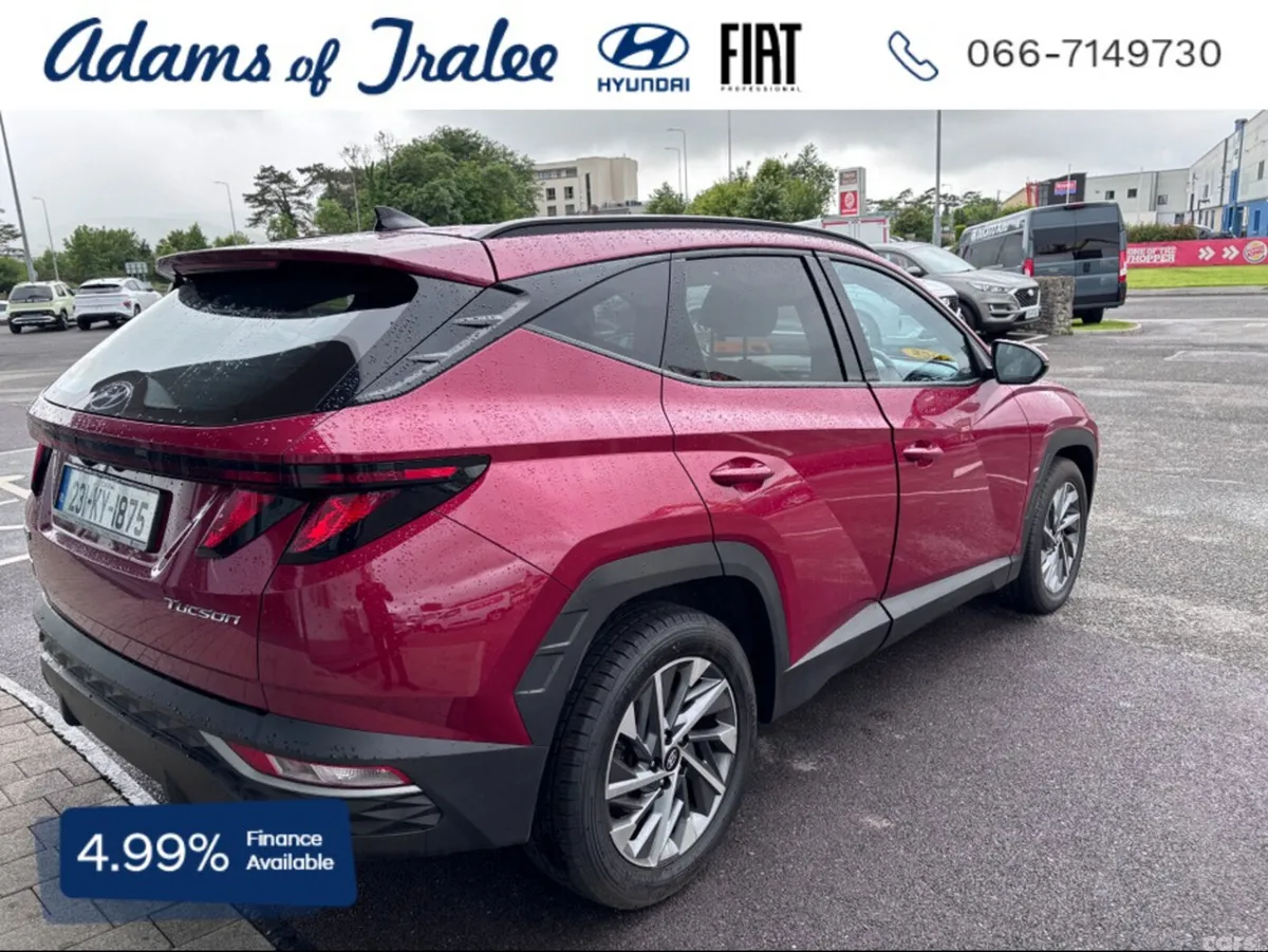 Hyundai Tucson MPV, Diesel, 2023, Red