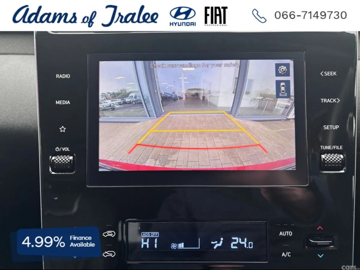 Hyundai Tucson MPV, Diesel, 2023, Red