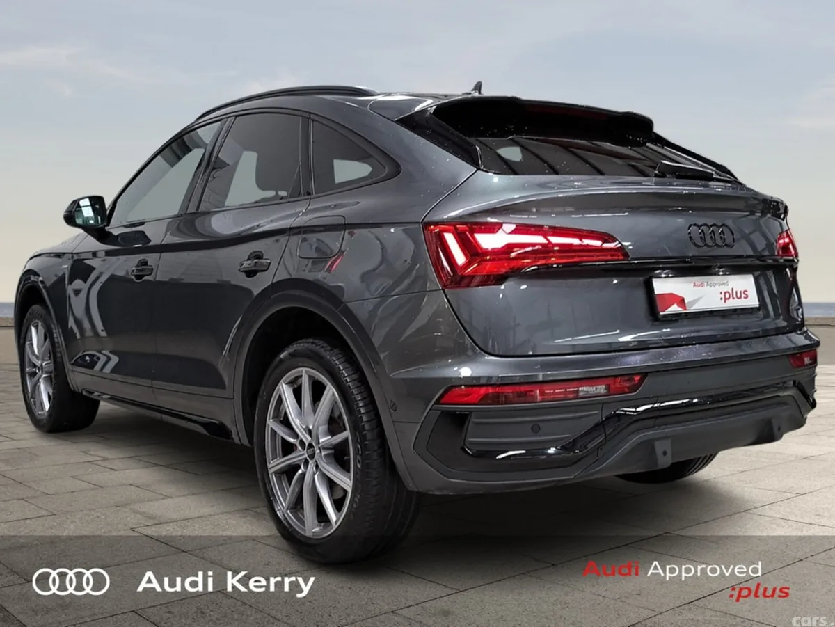 Audi Q5 Hatchback, Petrol Plug-in Hybrid, 2023, Grey