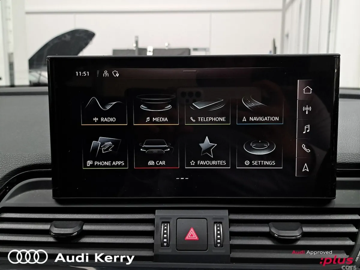 Audi Q5 Hatchback, Petrol Plug-in Hybrid, 2023, Grey