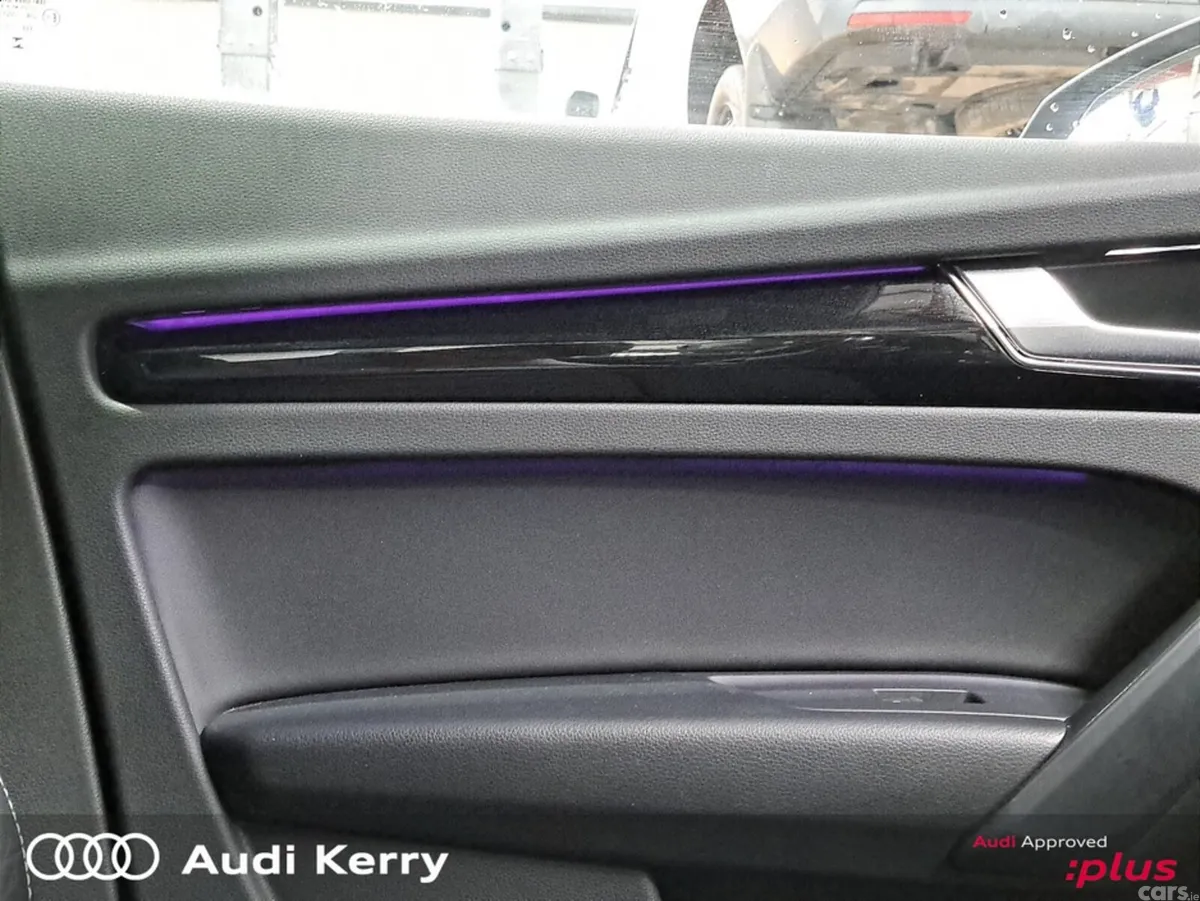 Audi Q5 Hatchback, Petrol Plug-in Hybrid, 2023, Grey