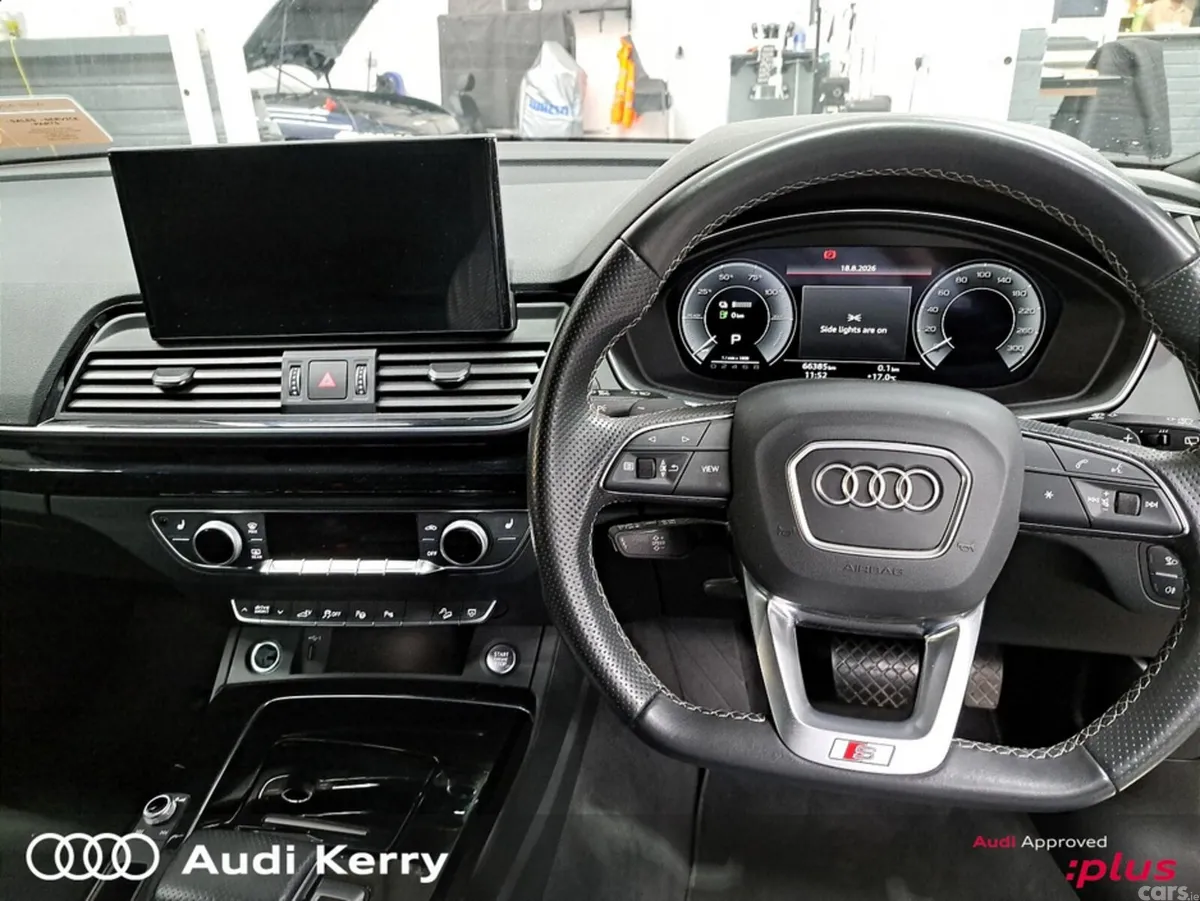 Audi Q5 Hatchback, Petrol Plug-in Hybrid, 2023, Grey