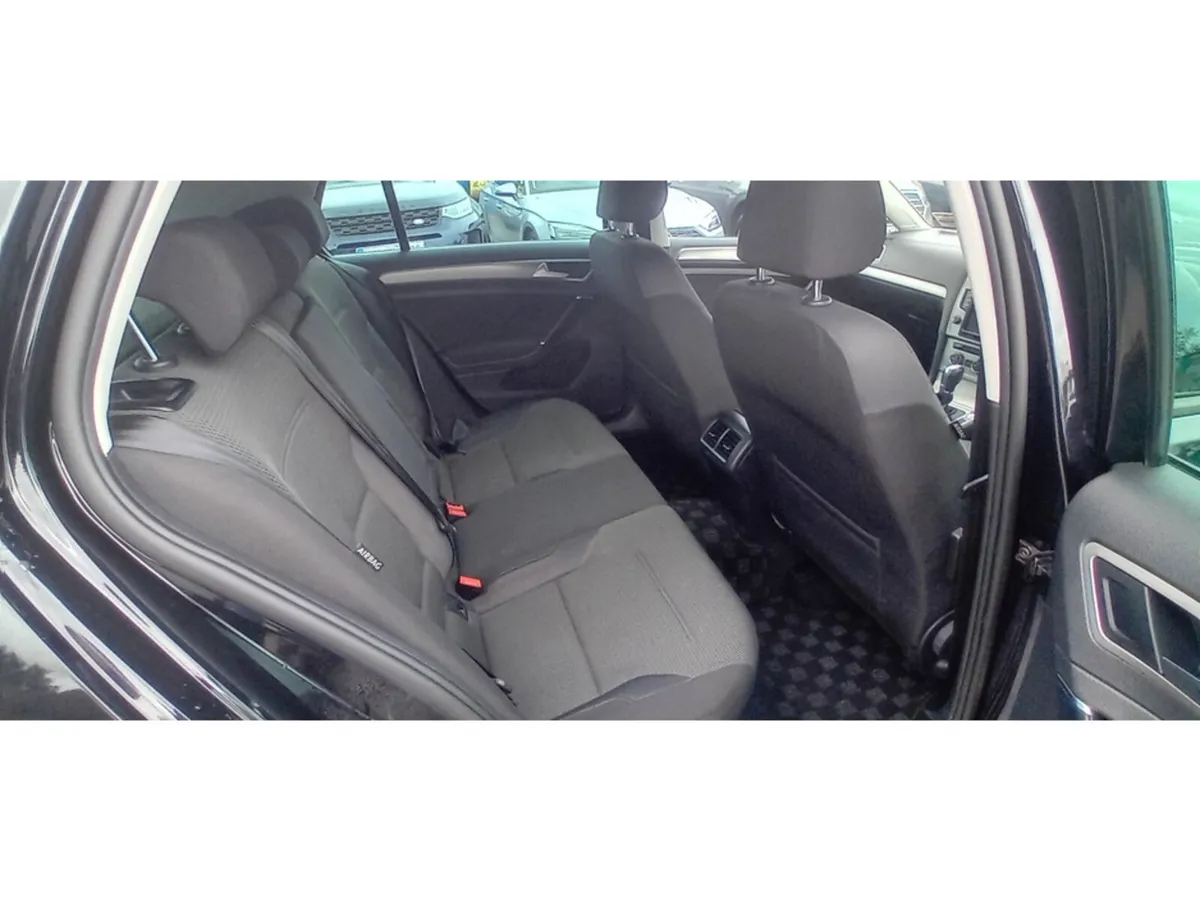 Volkswagen Golf Hatchback, Petrol, 2017, Black