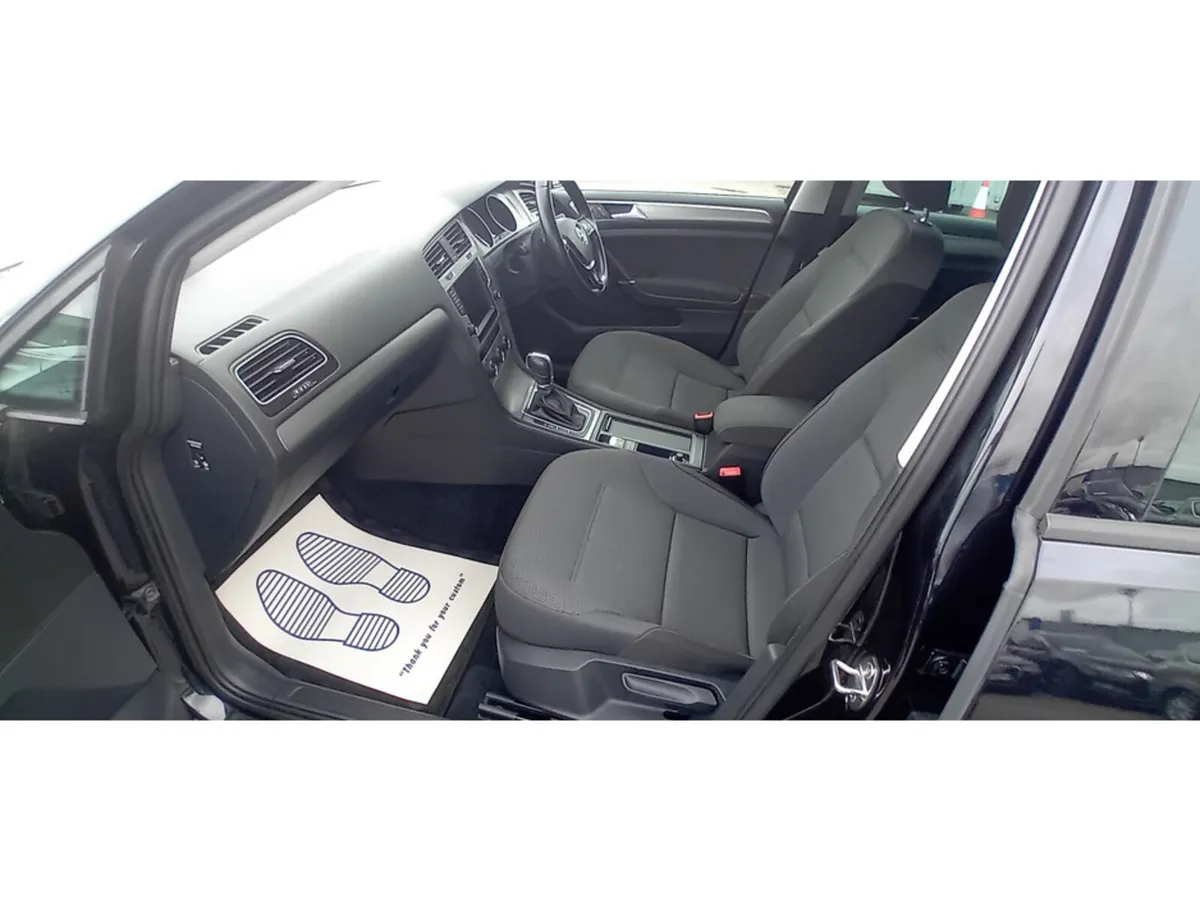 Volkswagen Golf Hatchback, Petrol, 2017, Black