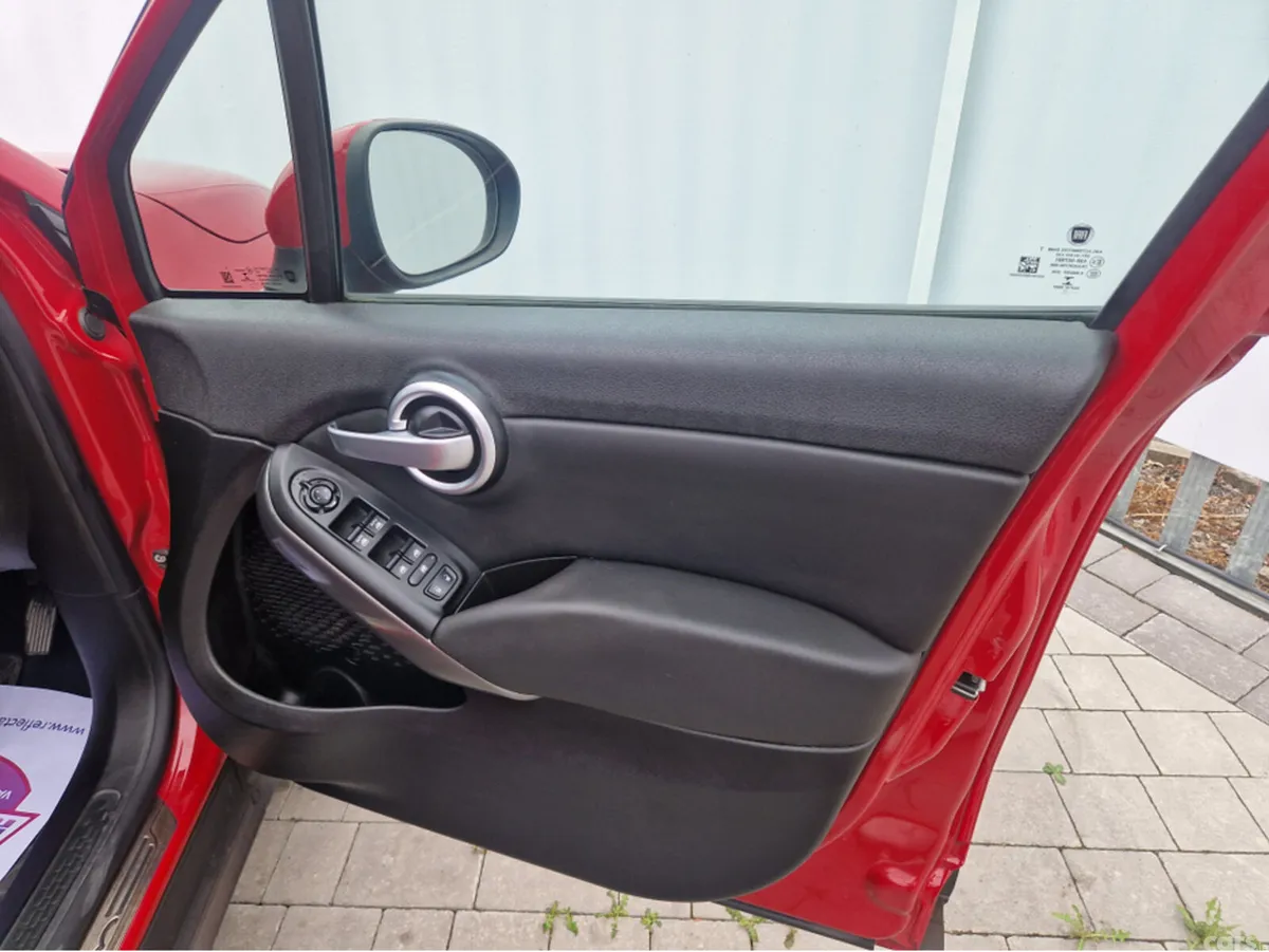 Fiat 500X Hatchback, Petrol, 2017, Red