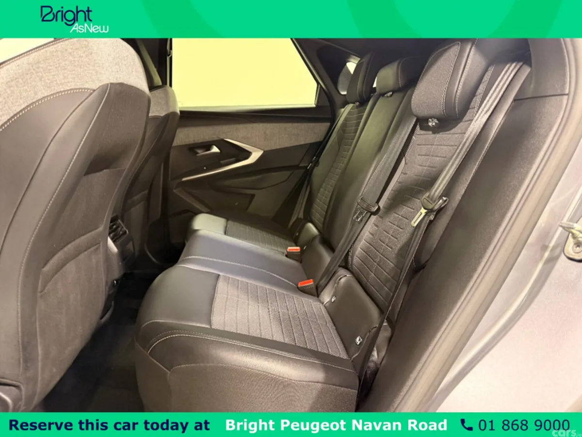 Peugeot 3008 MPV, Petrol Hybrid, 2024, Grey