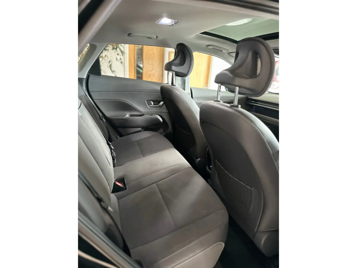 Hyundai KONA Hatchback, Electric, 2024, Black