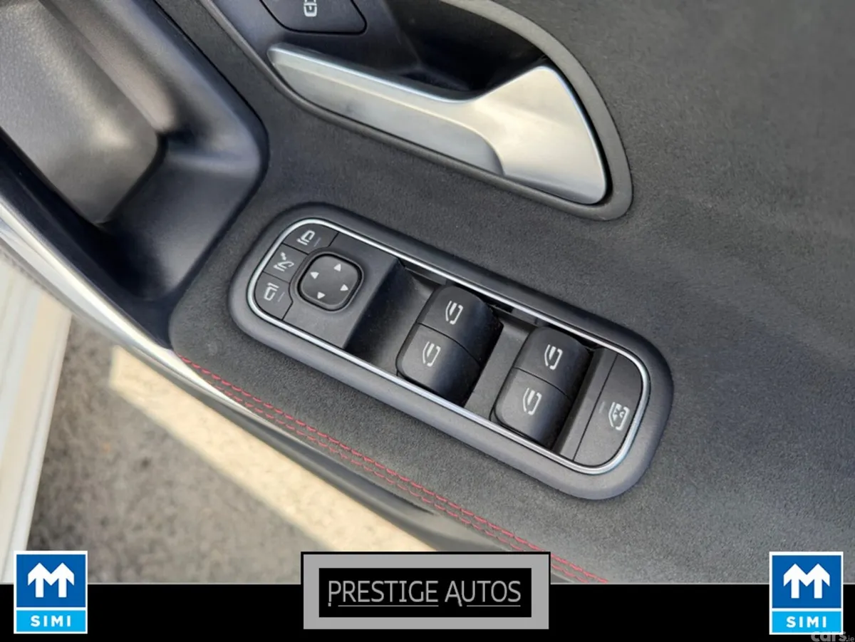 Mercedes-Benz A-Class Hatchback, Petrol, 2019, White
