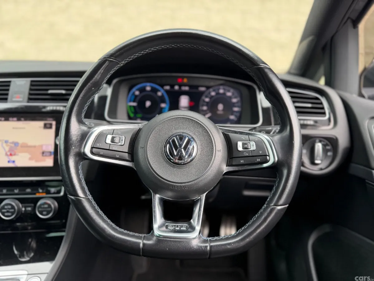 Volkswagen Golf Hatchback, Petrol Plug-in Hybrid, 2017, Grey