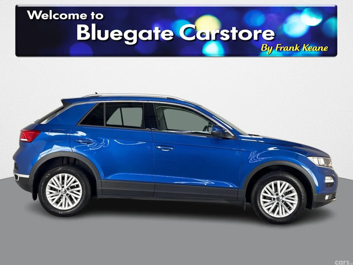 Volkswagen T-Roc Estate, Petrol, 2022, Blue