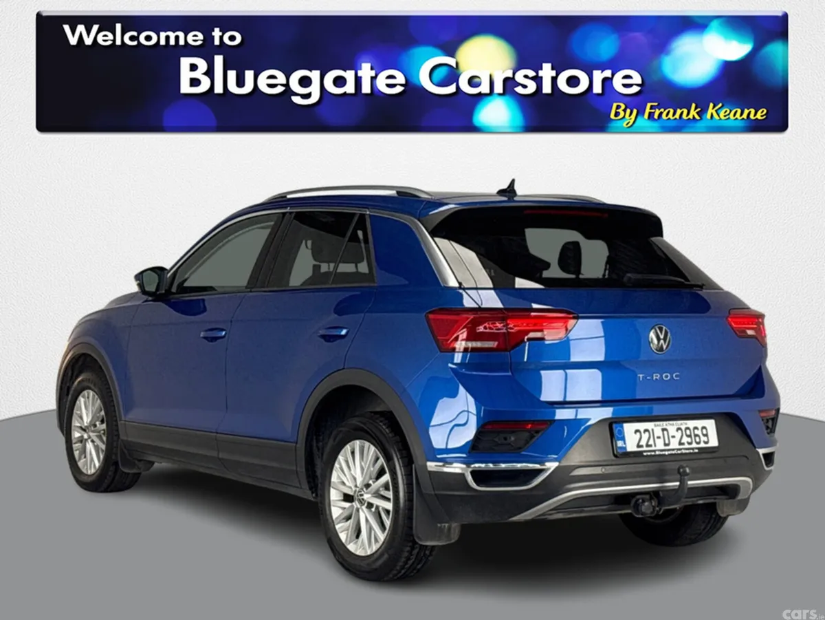 Volkswagen T-Roc Estate, Petrol, 2022, Blue