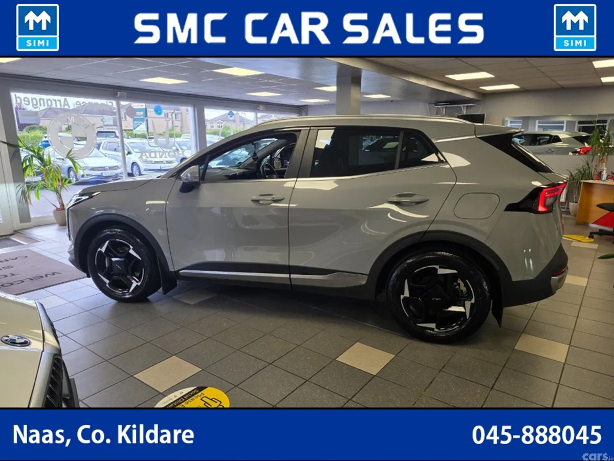 Kia Sportage MPV, Diesel, 2025, Grey