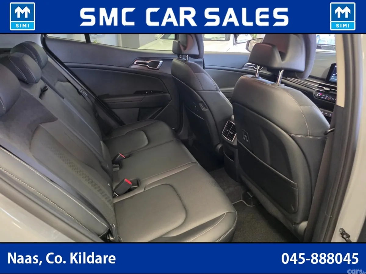 Kia Sportage MPV, Diesel, 2025, Grey