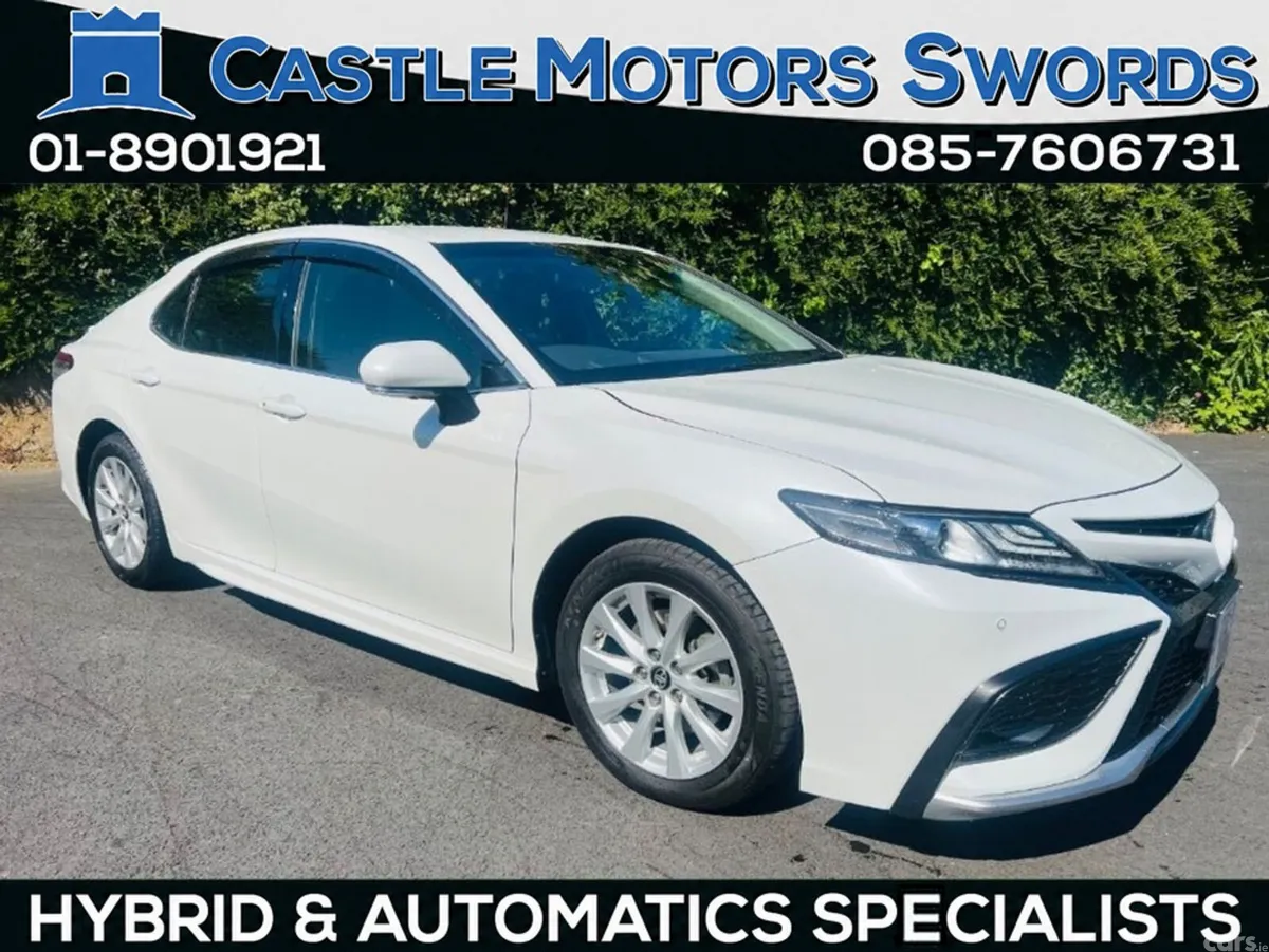 Toyota Camry Saloon, Petrol Hybrid, 2023, White