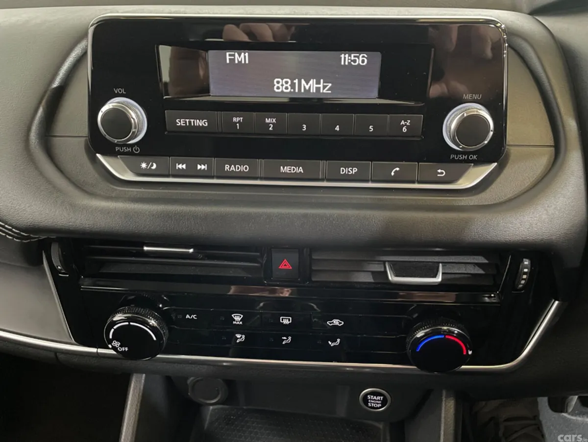 Nissan Qashqai MPV, Petrol, 2022, Grey