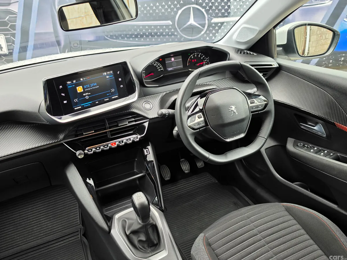 Peugeot 208 Hatchback, Petrol, 2022, White