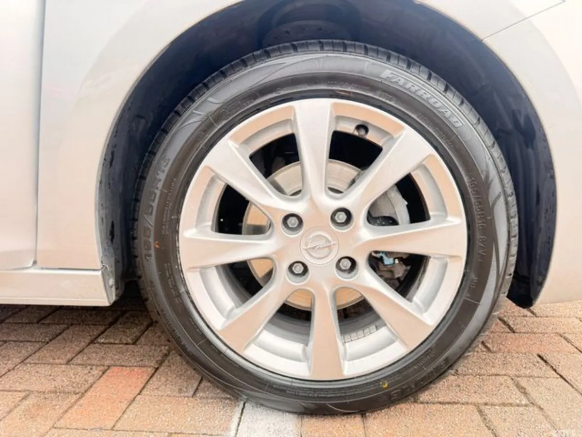 Opel Corsa Hatchback, Petrol, 2023, Grey